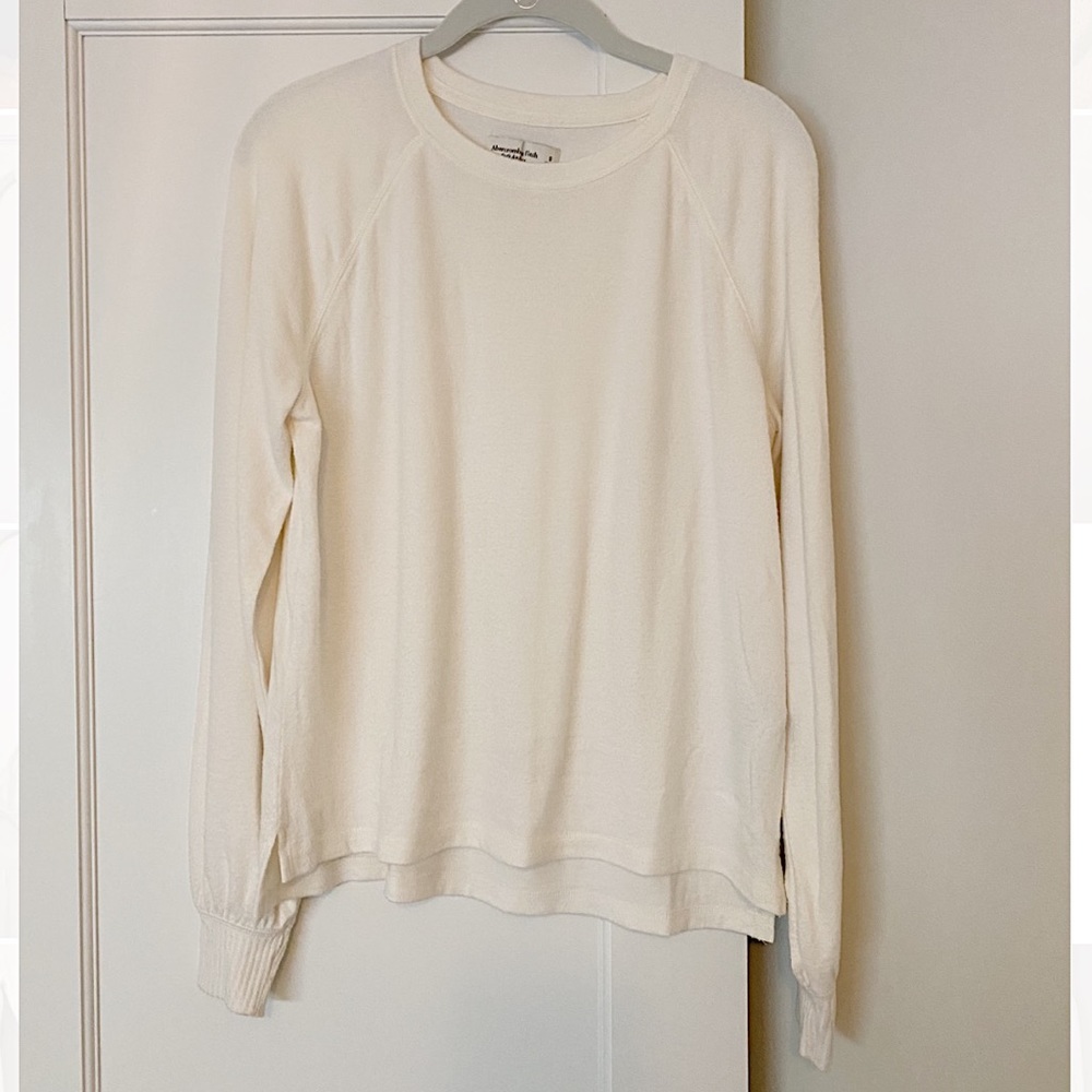 Abercrombie & Fitch Soft + Cozy Long Sleeve Shirt